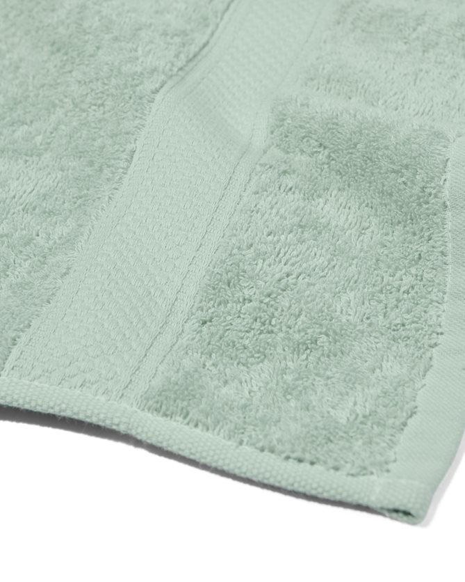 Heavy Quality Towel Light Green – 70x140 cm